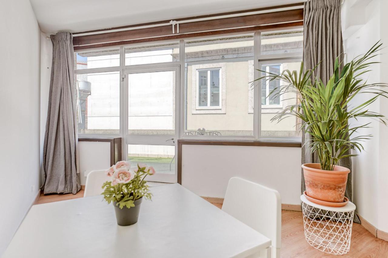 Travel & Live Aliados Apartment Porto Kültér fotó