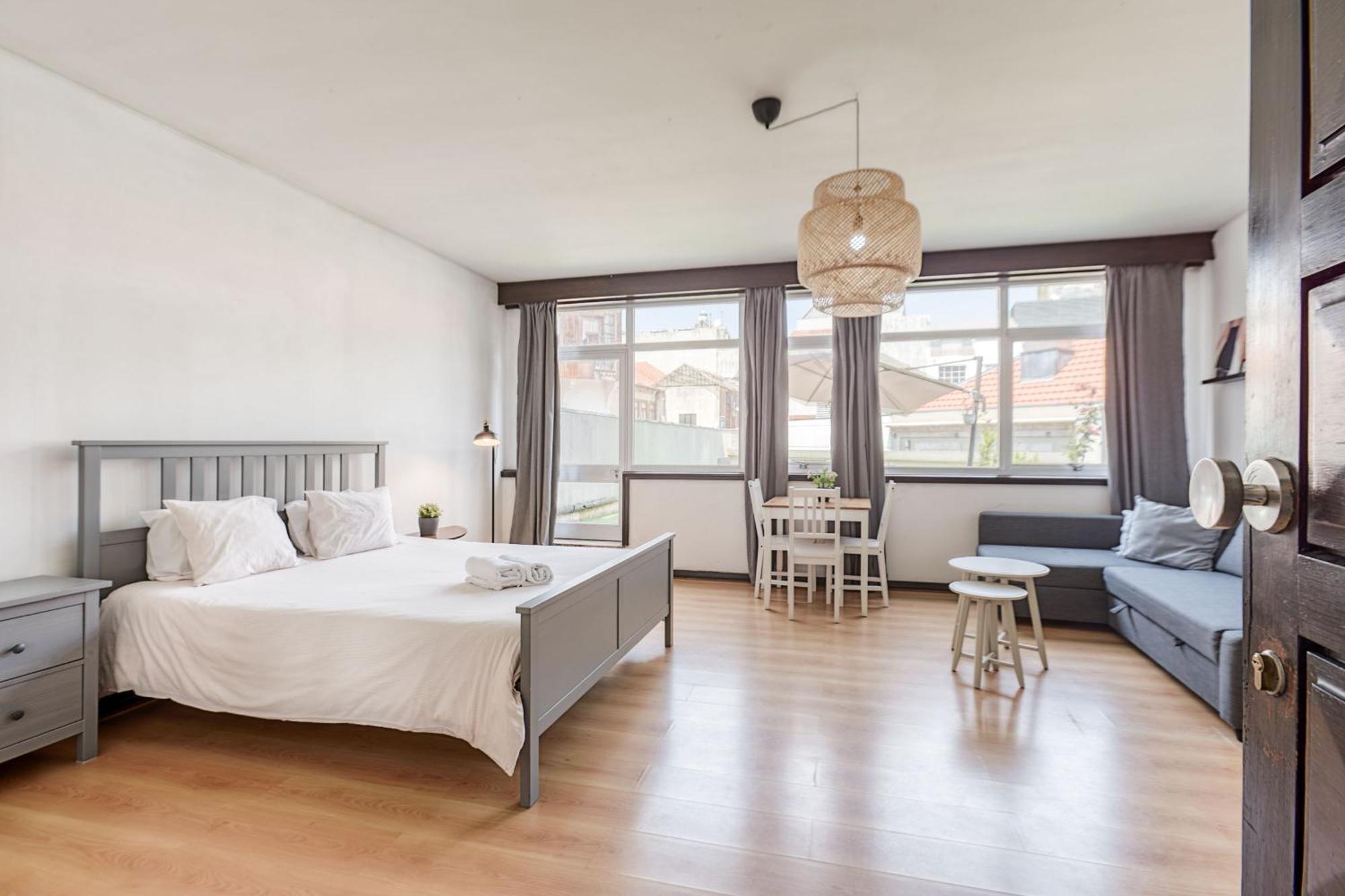 Travel & Live Aliados Apartment Porto Kültér fotó